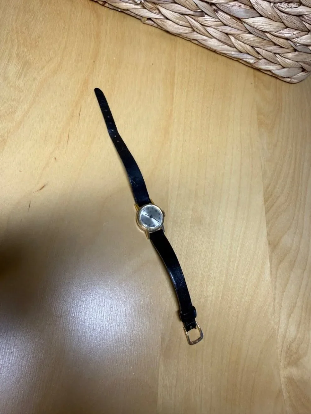 Timex vintage gold